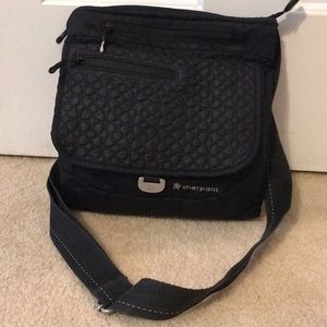 Sherpani bag, black